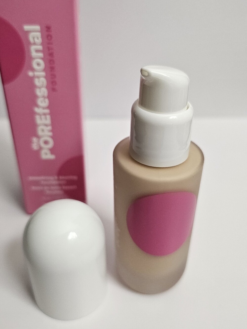 Benefit The POREfessional Blurring & Smoothing Foundation shade 4N wonder NEW - Picture 6 of 7